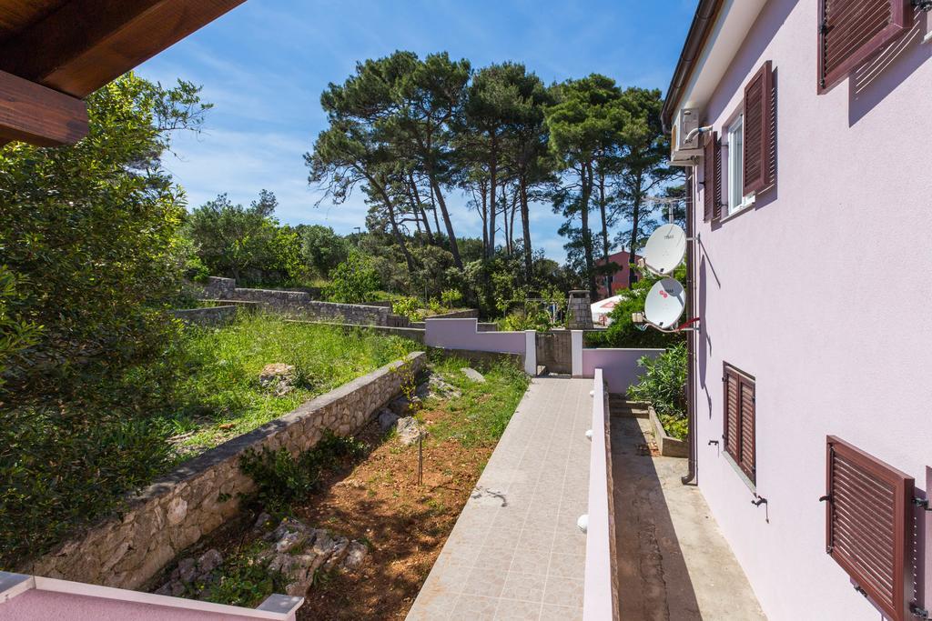 Apartment Senka Mali Losinj Exterior photo